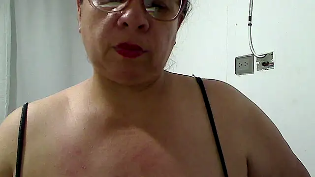 luciana69hot online show from 25, 6, 2026