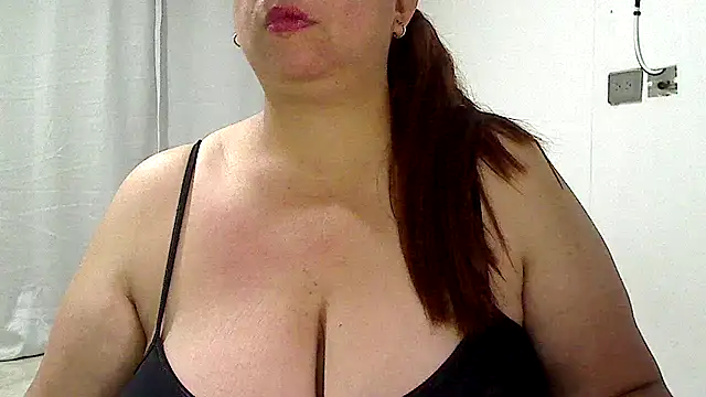 luciana69hot online show from 29, 7, 2026