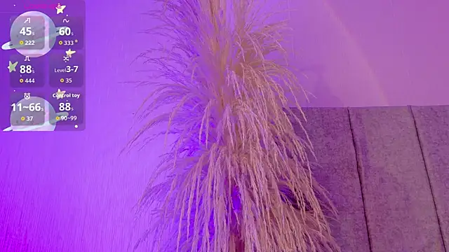 liiamluna  online show from 21, 4, 2026