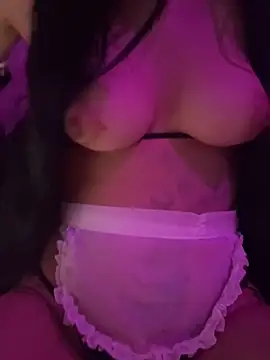 Snapshot of YourDevilGirl_ chatting on 31, 3, 2026 YourDevilGirl online show from 31, 3, 2026