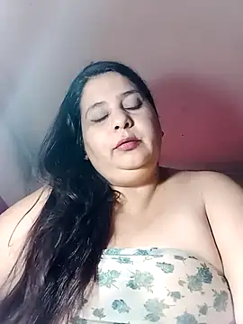 Snapshot of Aymacyn chatting on 19, 11, 2025 Aymacyn online show from 19, 11, 2025