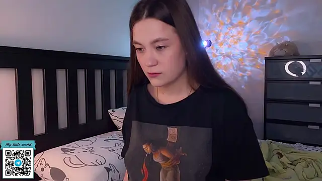 Snapshot of mia_here chatting on 9, 9, 2025 mia here online show from 9, 9, 2025