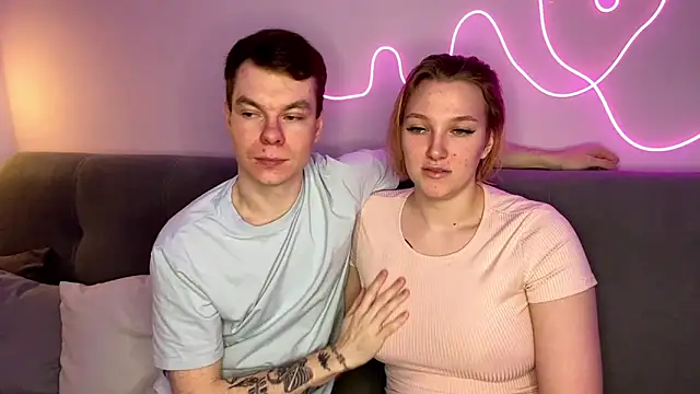 Snapshot of julielourens chatting on 13, 10, 2025 julielourens online show from 13, 10, 2025