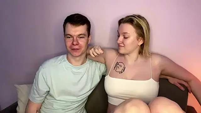 julielourens online show from 4, 4, 2026