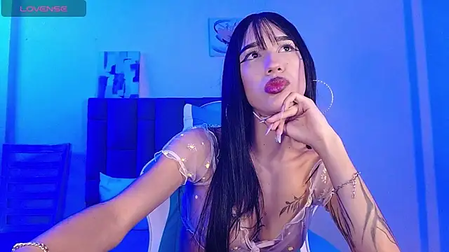 Snapshot of London_Sophia19 chatting on 2, 10, 2025 London Sophia19 online show from 2, 10, 2025