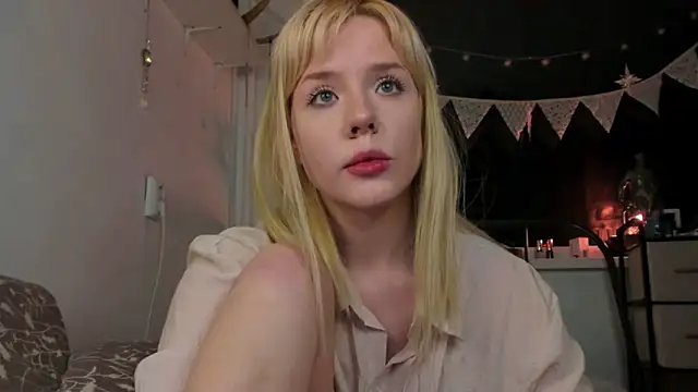  CuteAsFuck  online show from 21, 11, 2025