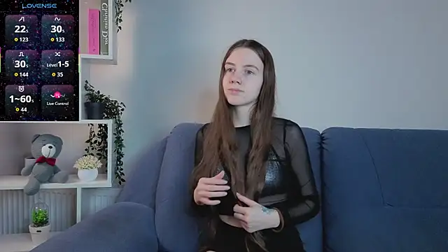 LucettaAdy online show from 18, 4, 2026