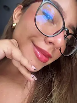 sara calderon online show from 21, 10, 2025