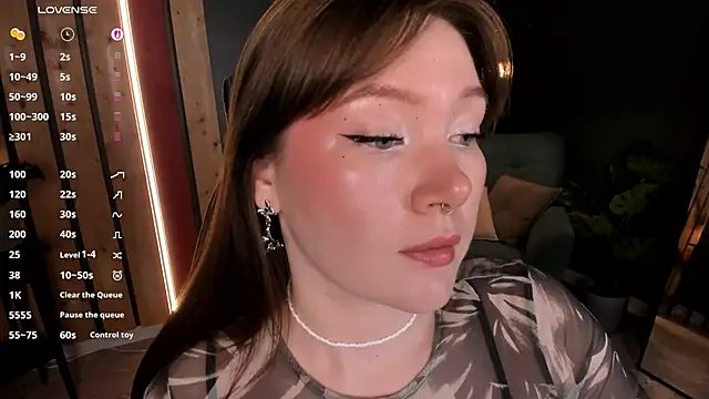 Snapshot of Ash_Hasmy chatting on 8, 10, 2025 Ash Hasmy online show from 8, 10, 2025