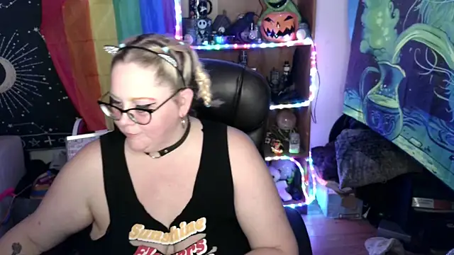 Kinky Witch online show from 11, 6, 2026