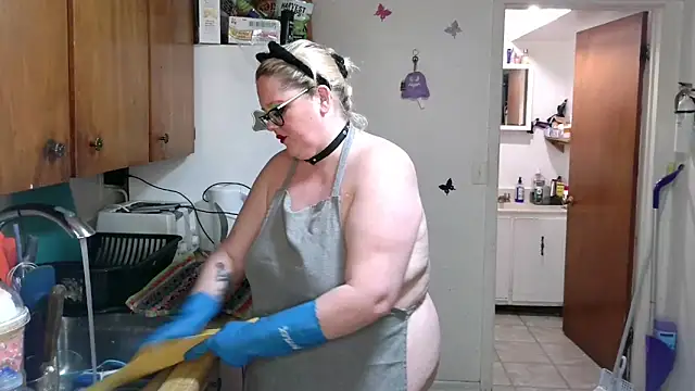 Kinky Witch online show from 11, 6, 2026
