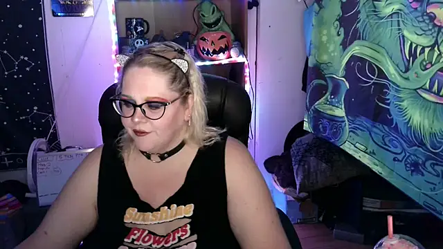 Kinky Witch online show from 7, 6, 2026