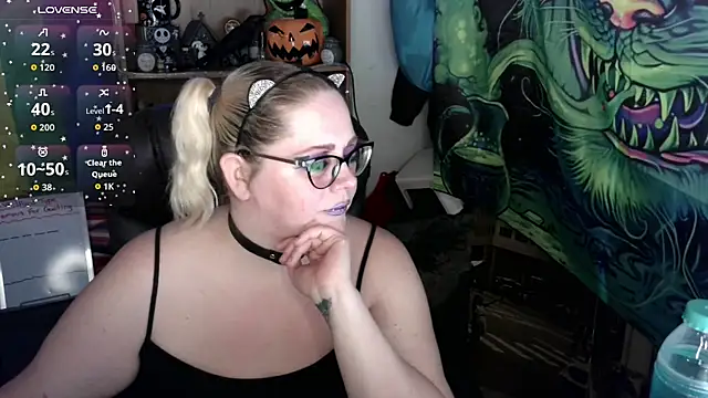 Kinky Witch online show from 14, 7, 2026