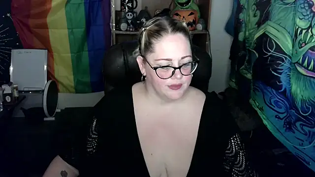 Kinky Witch online show from 8, 7, 2026