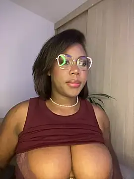 Alexia 24 online show from 24, 7, 2026