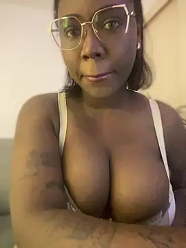 Alexia 24 online show from 11, 7, 2026