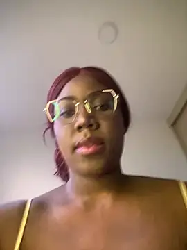 Alexia 24 online show from 28, 7, 2026