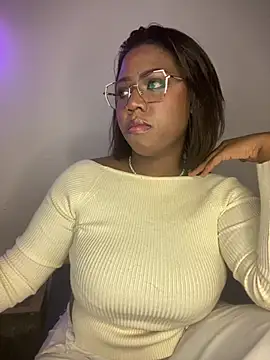 Alexia 24 online show from 20, 6, 2026