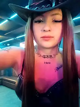 madelen b online show from 2, 12, 2025