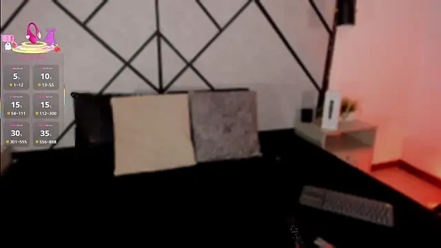 Snapshot of revenmiller_ chatting on 25, 11, 2025 revenmiller online show from 25, 11, 2025