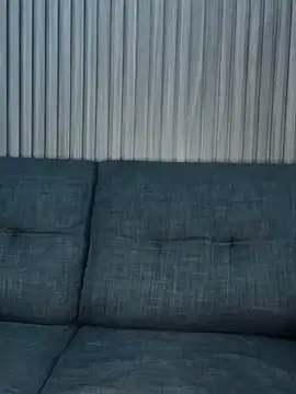 Hailey-Fox online show from 4, 12, 2025