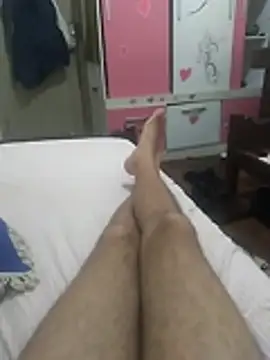 GuilhermeYuree online show from 30, 11, 2025