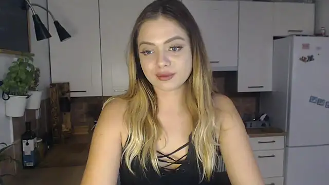 BuffyxLUST online show from 27, 10, 2025