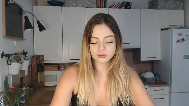 BuffyxLUST online show from 6, 10, 2025