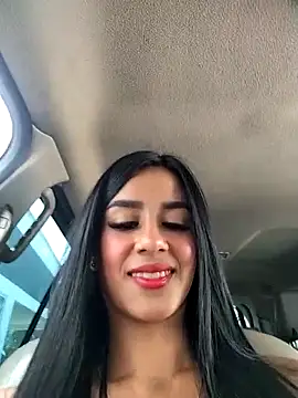 Juliana Xander online show from 8, 10, 2025