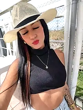 Juliana Xander online show from 25, 11, 2025