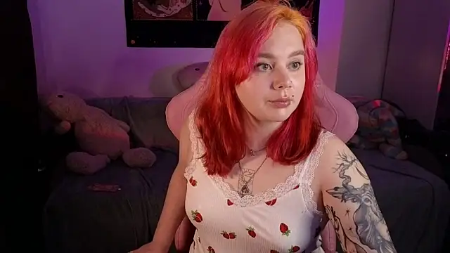 Snapshot of lunaalli chatting on 9, 7, 2026 lunaalli online show from 9, 7, 2026