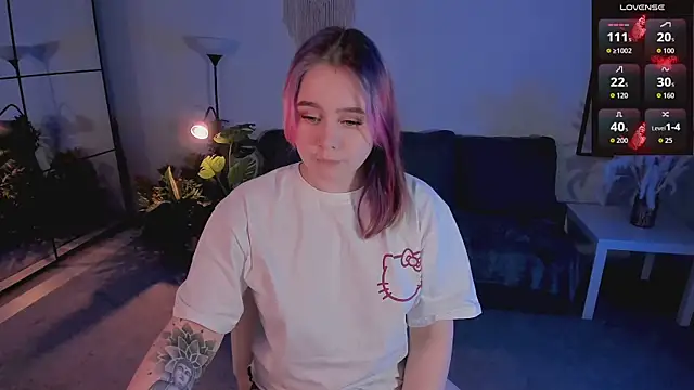 lunaalli online show from 5, 3, 2026