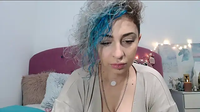 AAARUNY online show from 8, 10, 2025