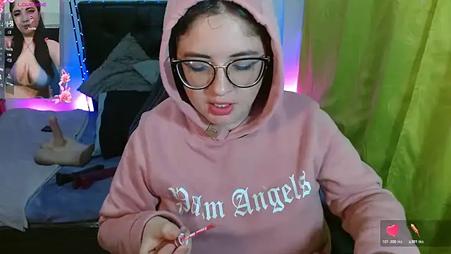 KrystalAdams online show from 5, 11, 2025