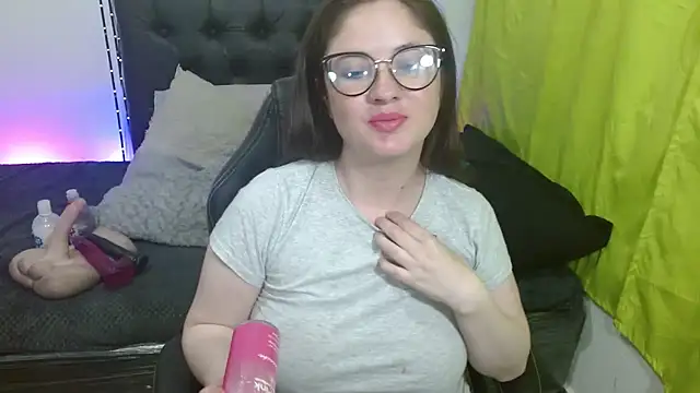 KrystalAdams online show from 20, 10, 2025