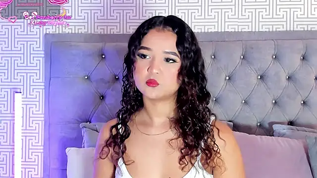 Evaa Lunna  online show from 17, 12, 2025