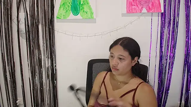 Aria Arthur online show from 21, 11, 2025