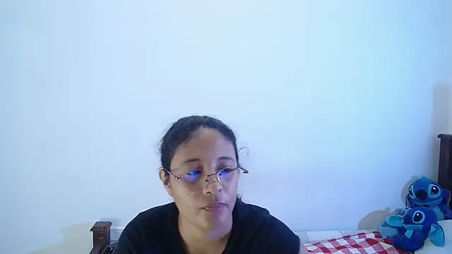 Aria Arthur online show from 10, 11, 2025