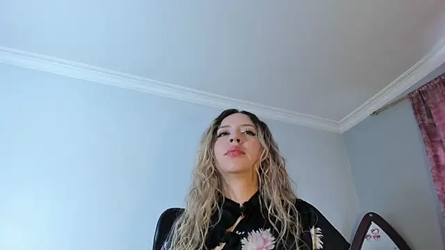 Pamela Squirtt online show from 27, 2, 2026