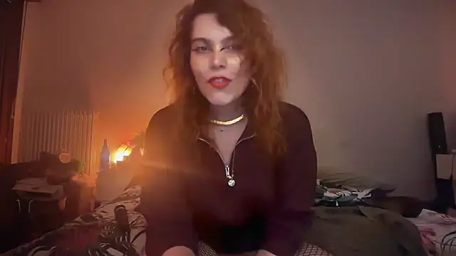 Snapshot of refem9 chatting on 20, 5, 2026 refem9 online show from 20, 5, 2026