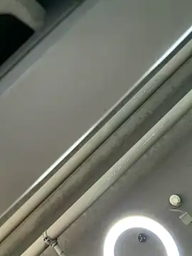 Ninazhang online show from 15, 4, 2026