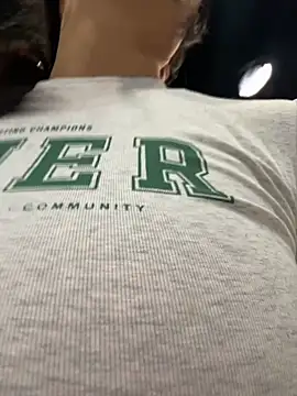 Ninazhang online show from 11, 10, 2025