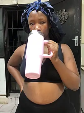 MissREAHx online show from 15, 10, 2025