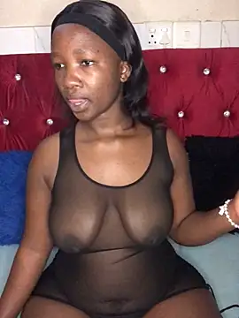 MissREAHx online show from 11, 10, 2025