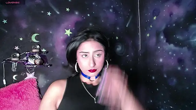 CristaldelLeon s online show from 17, 9, 2025