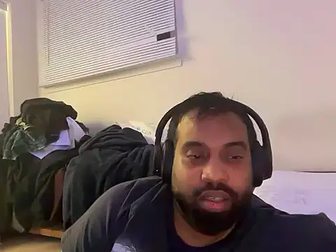 Snapshot of gogone2025 chatting on 12, 10, 2025 gogone2025 online show from 12, 10, 2025