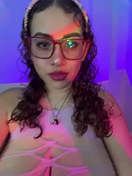 Snapshot of 18_salo chatting on 3, 6, 2026 18 salo online show from 3, 6, 2026