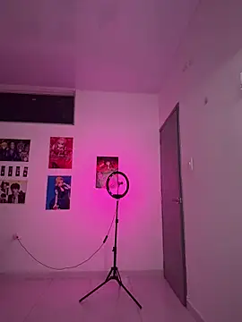 18 salo online show from 20, 2, 2026