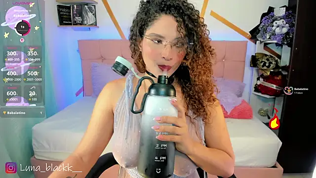 Luna blackk online show from 9, 6, 2026