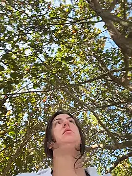 sweetsirenn online show from 25, 3, 2026